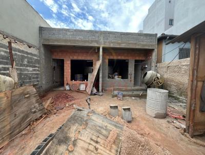 Casa Térrea para Venda, em Santo André, bairro Vila Francisco Matarazzo, 3 dormitórios, 1 banheiro, 1 suíte, 2 vagas